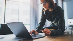 Woman on laptop 