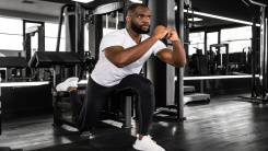 man doing bulgarian split squats