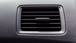 An car dashboard air vent 