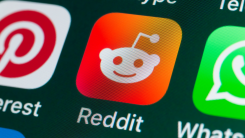 Reddit logo on a smartphone home screen